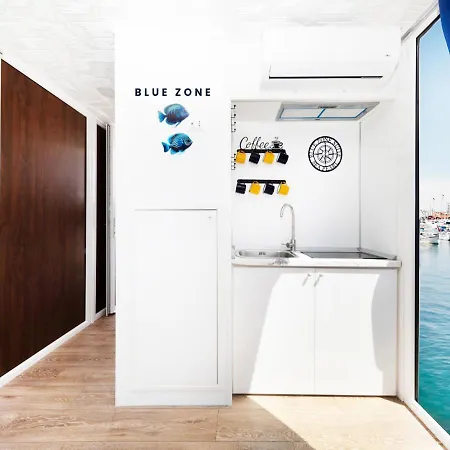 Houseboat Blue Zone Alghero